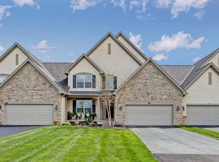 4831 Scenic Creek Dr, Powell, OH 43065