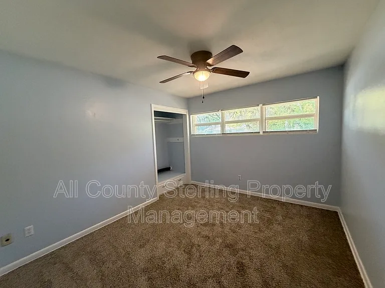 123 NW 26th St — Photo 6