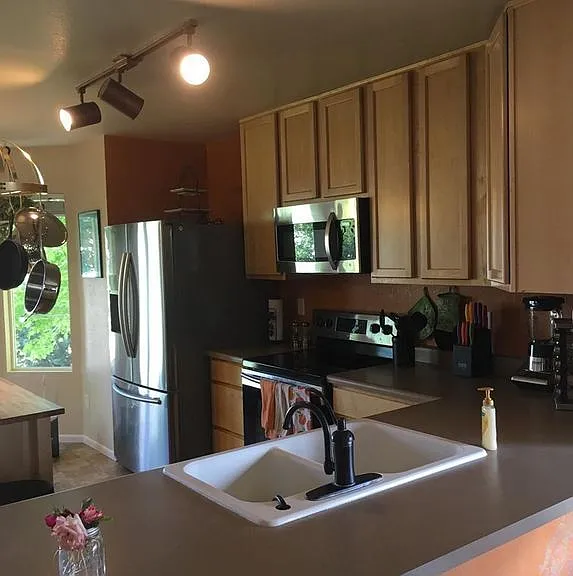 12962 Kearney Way — Photo 9