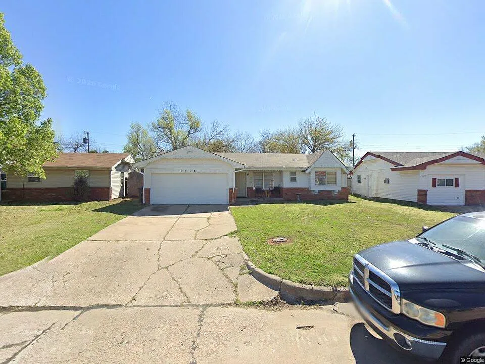 1416 Hampton Dr