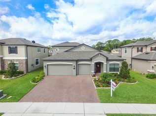 735 Wellington Ct, Oldsmar, FL 34677