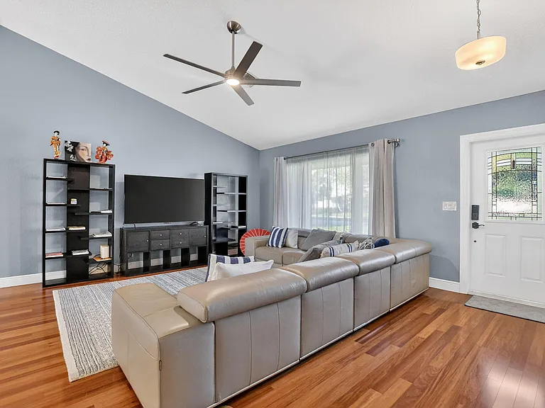 18298 102nd Way S — Photo 13
