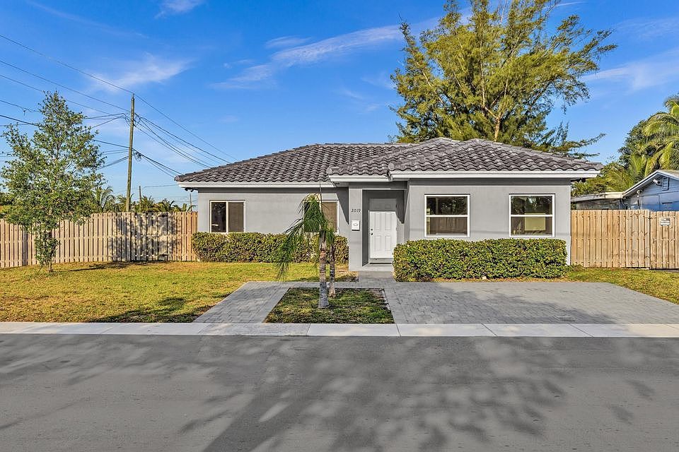 1st image of 2019 NW 64th Ave #2019