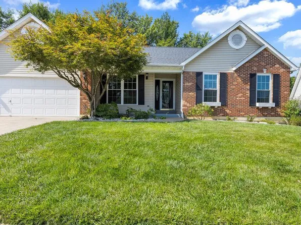 3975 Poppy Marie Ln, Saint Charles, MO 63304