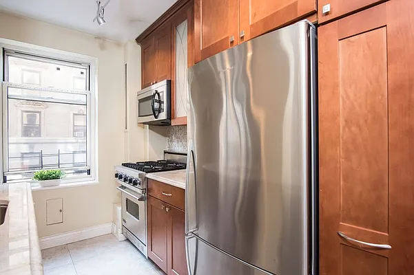 Sold by Mont Sky Real Estate | media 10