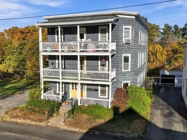 49 Abbott St, Gardner, MA 01440