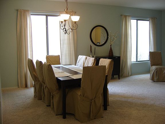 Formal Dining