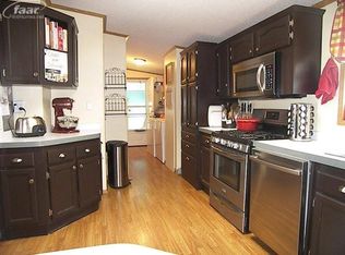 10300 Irish Rd, Otisville, MI 48463