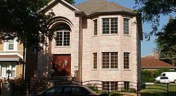 1st image of 7505 N California Ave