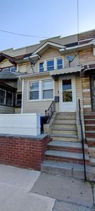 9245 75th St, Woodhaven, NY, 11421