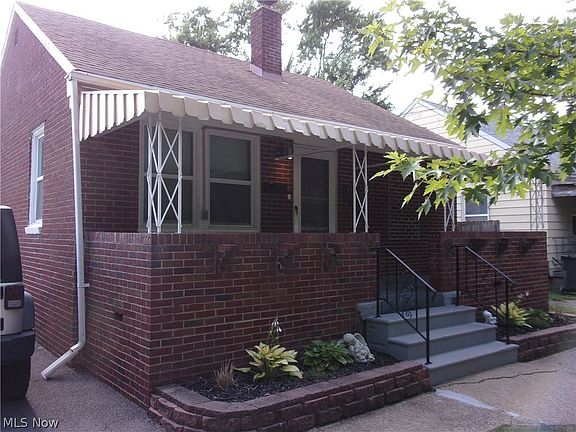 3rd image of 616 Garfield Ave