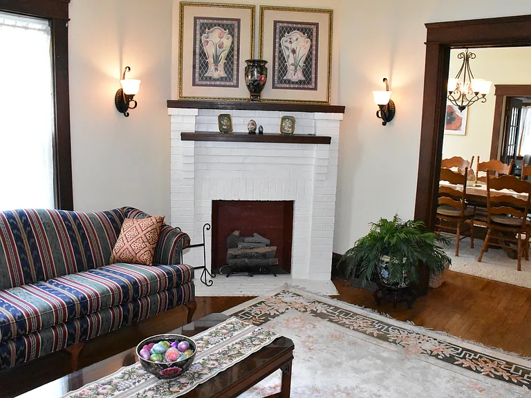 618 Walnut St — Photo 13