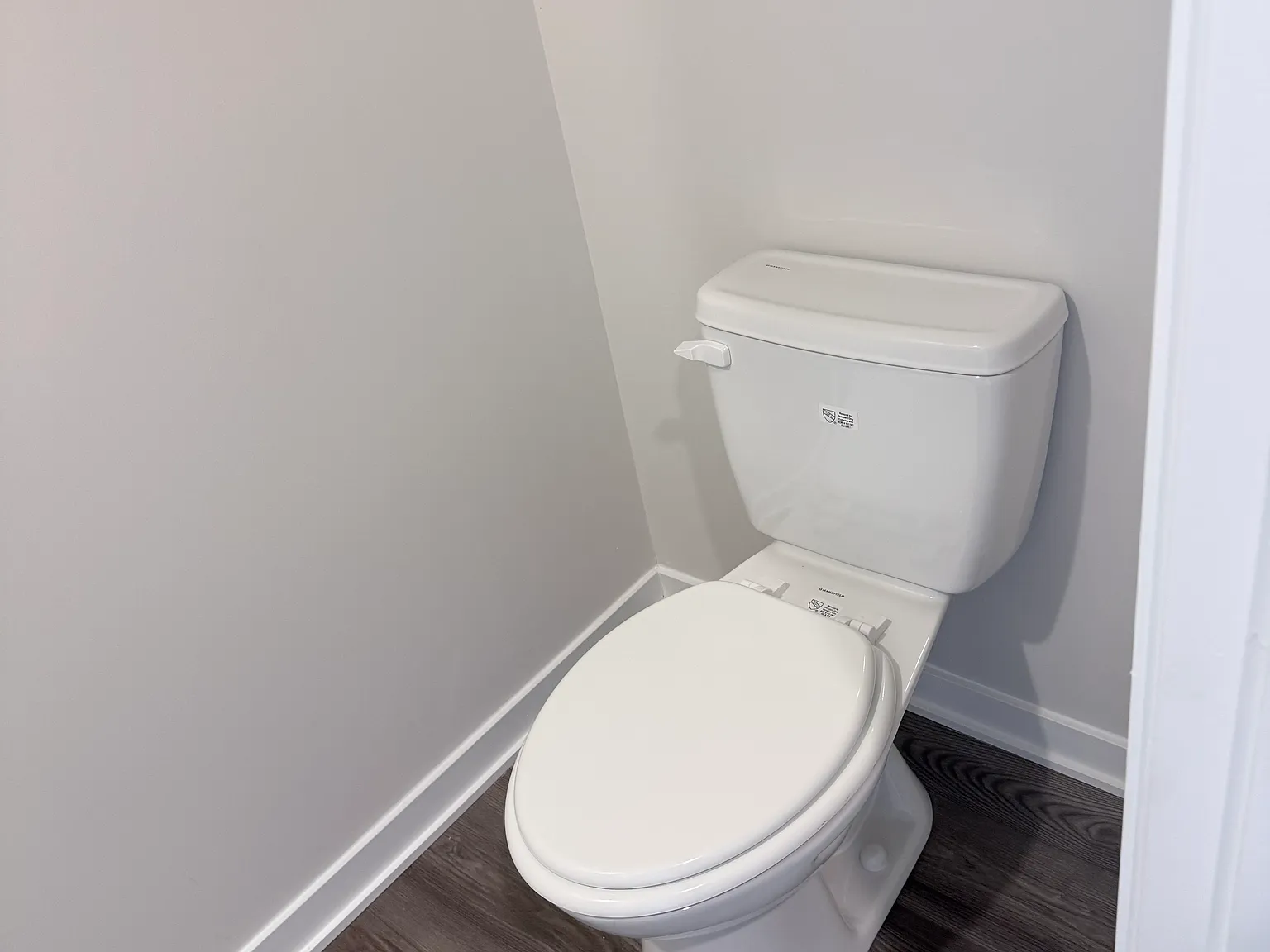 4 bed, 2.5 bath, 1965 sqft, $2,050 — Photo 4