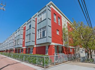 24 S Aberdeen St UNIT 1, Chicago, IL 60607