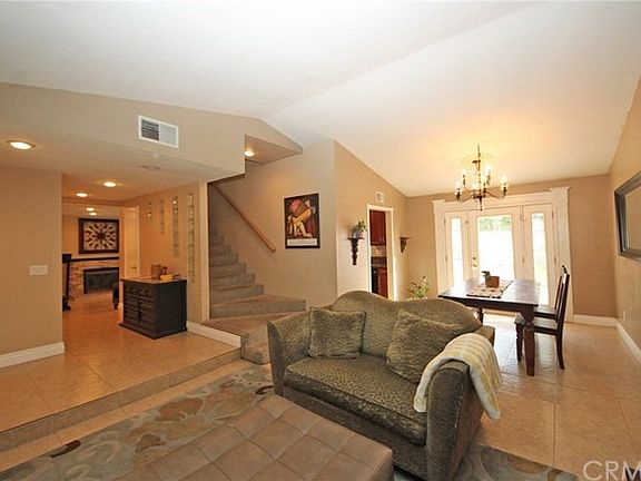 Vaulted ceiling over the living room and dining room