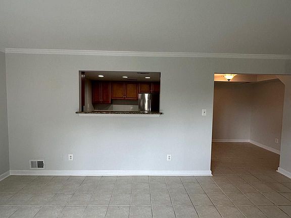 5th image of 9908 Hagel Cir