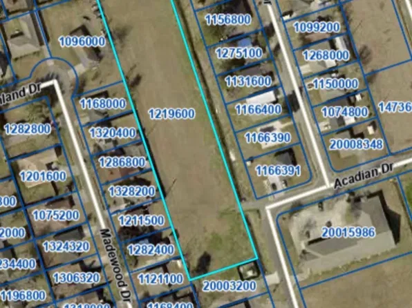 100 Memorial Dr, Donaldsonville, LA 70346