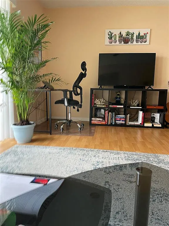 1 bed, 1.0 bath, 747 sqft, $2,000 — Photo 4