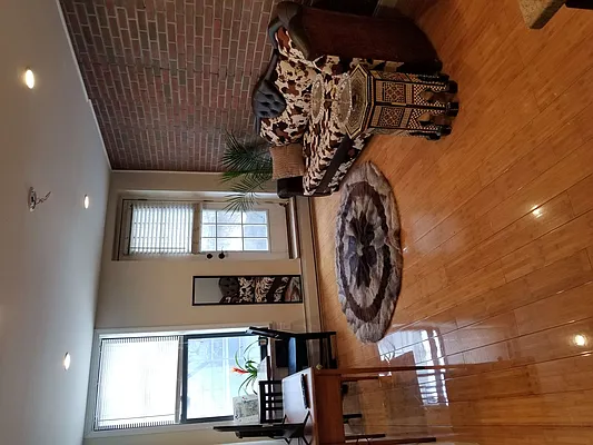 Rented by Redefined Real Estate | media 32