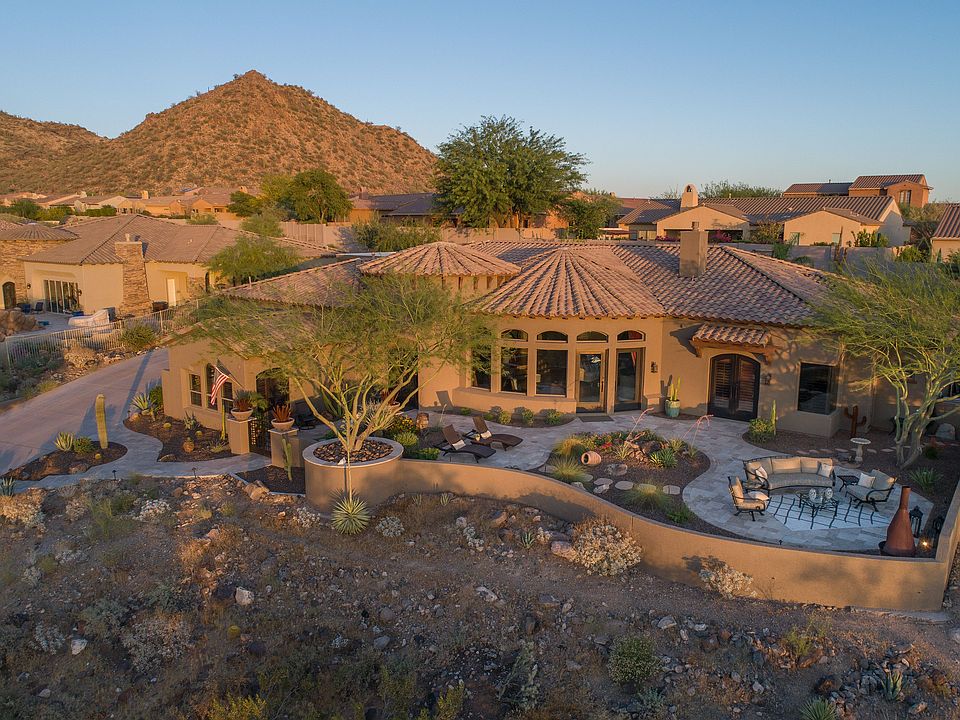 1st image of 2705 W Espartero Way
