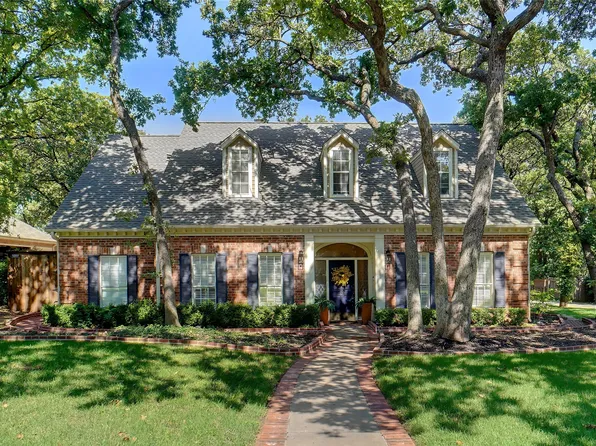 9 Oak Forrest Cir, Denton, TX 76210