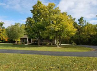 3202 McComb Woods Way, Huntertown, IN 46748