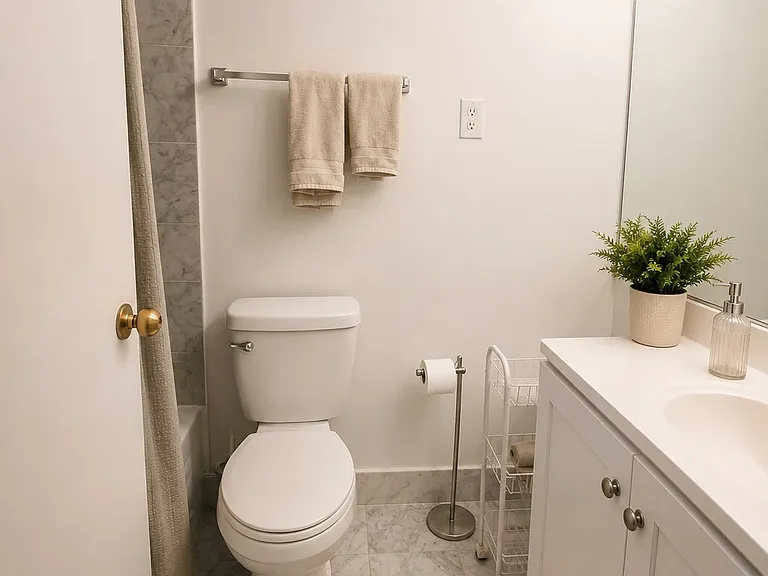 50 Lexington Ave #7B — Photo 5