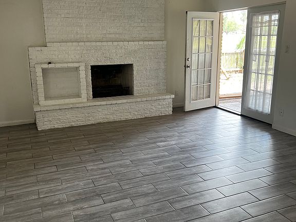 4th image of 114 Camaguey Ave