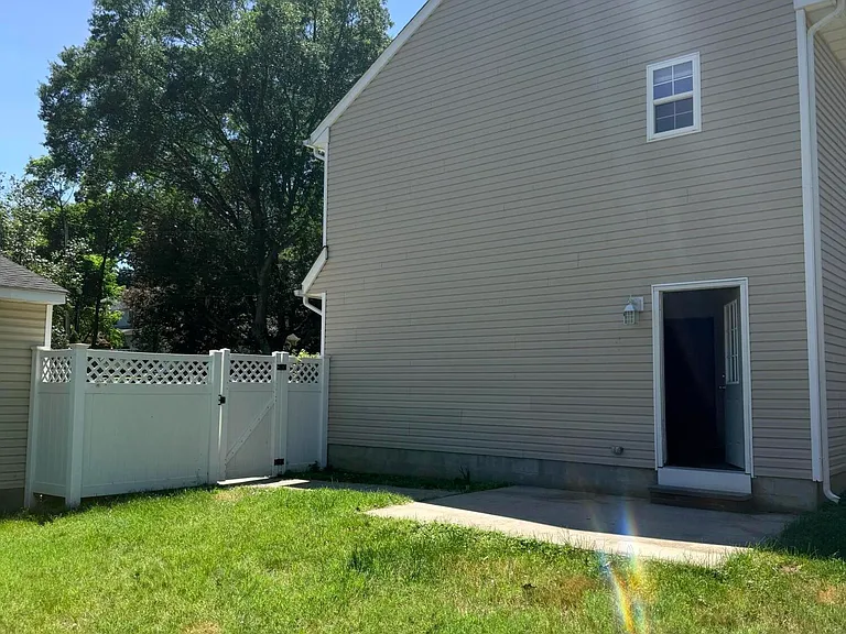 150 Magnolia Ln — Photo 18