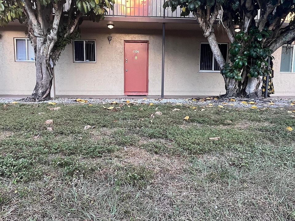 1st image of 6106 Forest Hill Boulevard #104