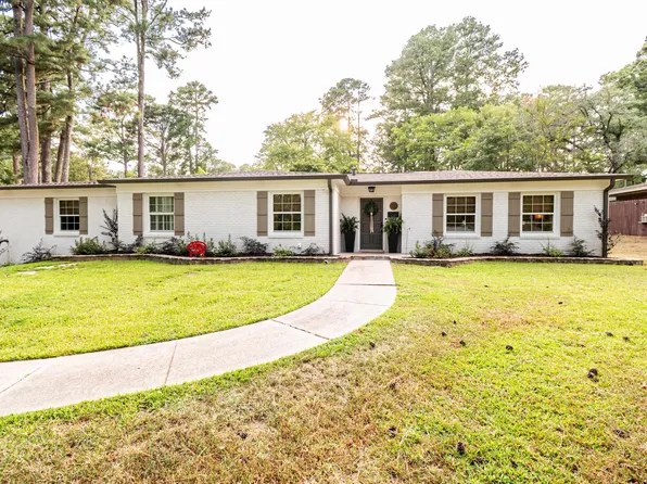 2504 Forest Lawn Dr, El Dorado, AR 71730