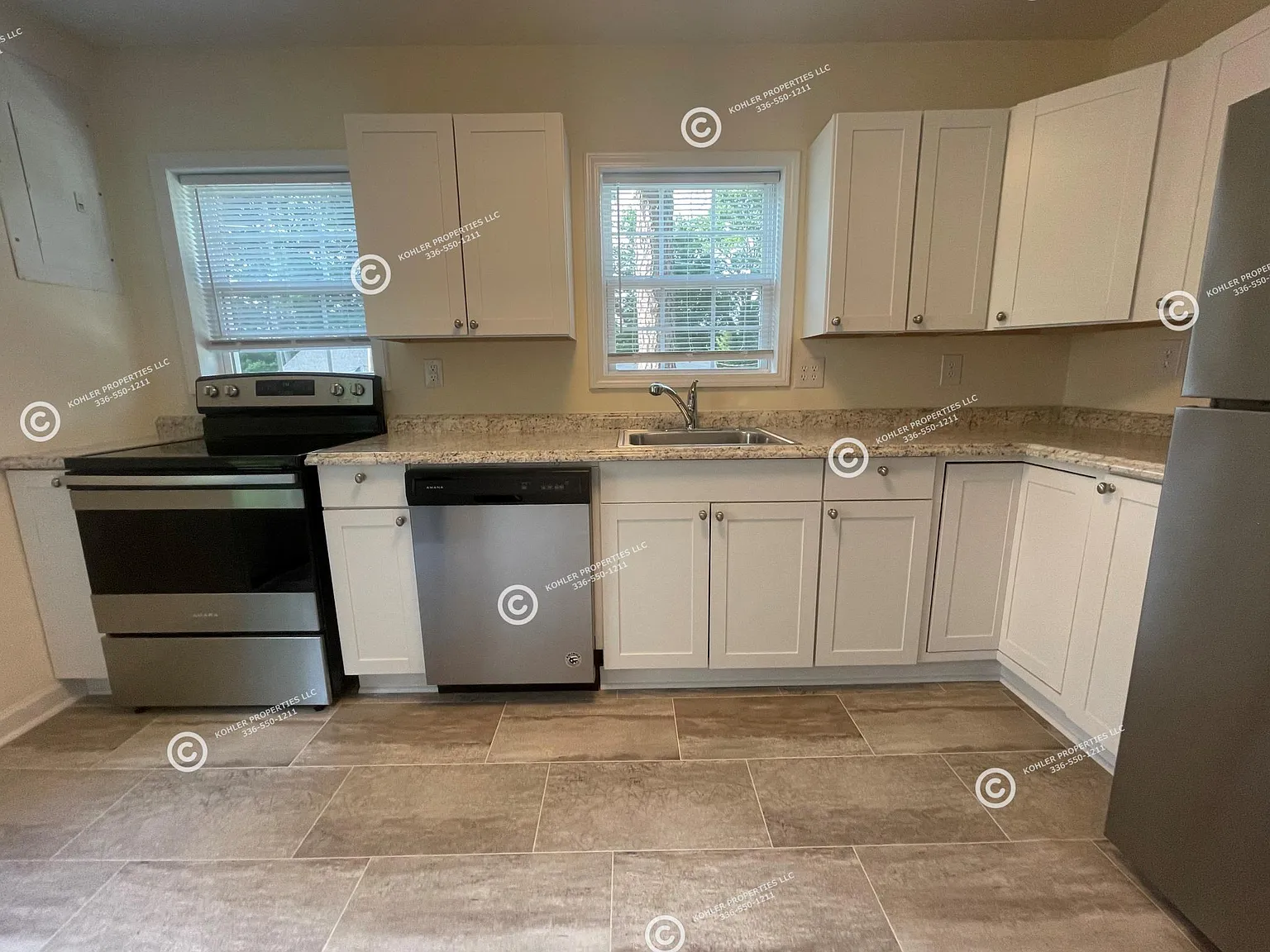 2 bed, 720 sqft, $1,255 — Photo 3