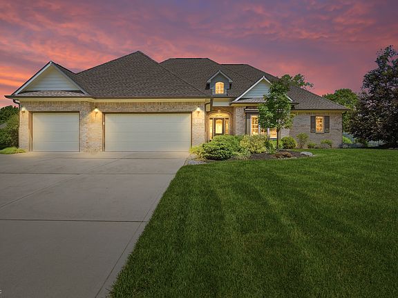 2nd image of 2045 Aspen Dr