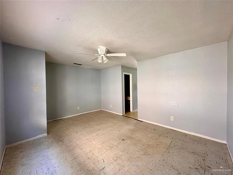 712 E Sugar Cane Dr — Photo 4