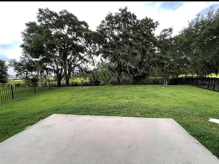 3813 Carrick Bend Dr — Photo 25