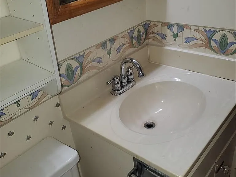953 Dallas Ct — Photo 21