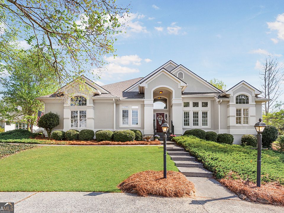 1st image of 218 Hidden Lakes Dr