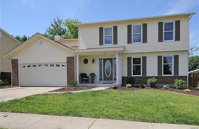 1st image of 1122 Riverwood Place Dr