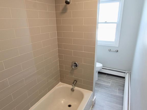 5th image of 508 Revere St #2