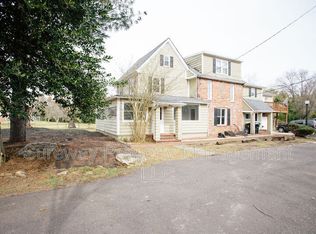 642 Chews Landing Rd APT B, Sicklerville, NJ 08081