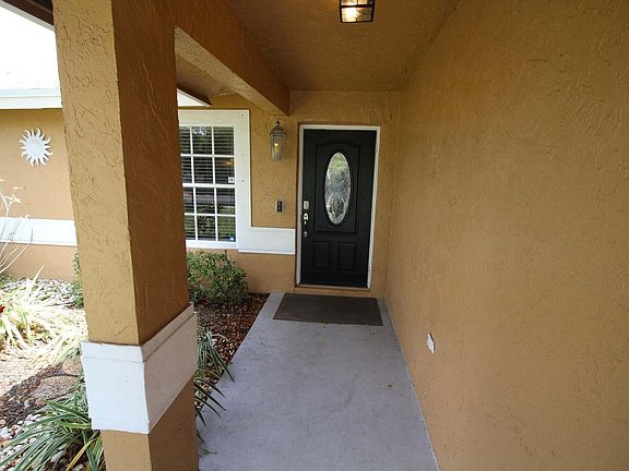 5th image of 147 NW 10th Ave