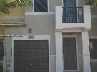 10452 NW 61st Ln, Doral, FL 33178