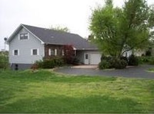 2209 Varney St, Neosho, MO 64850