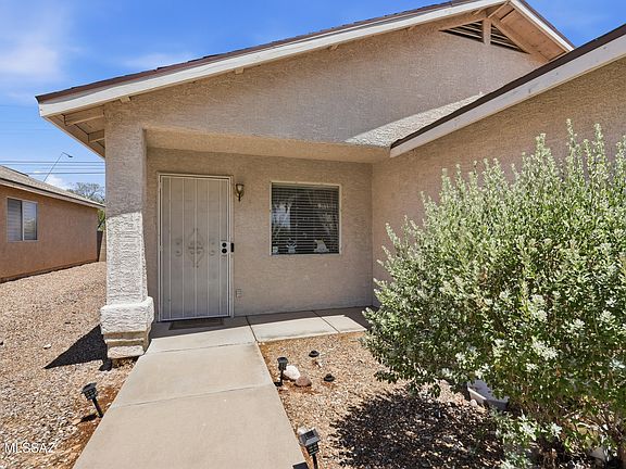 3rd image of 8747 S Desert Rainbow Dr