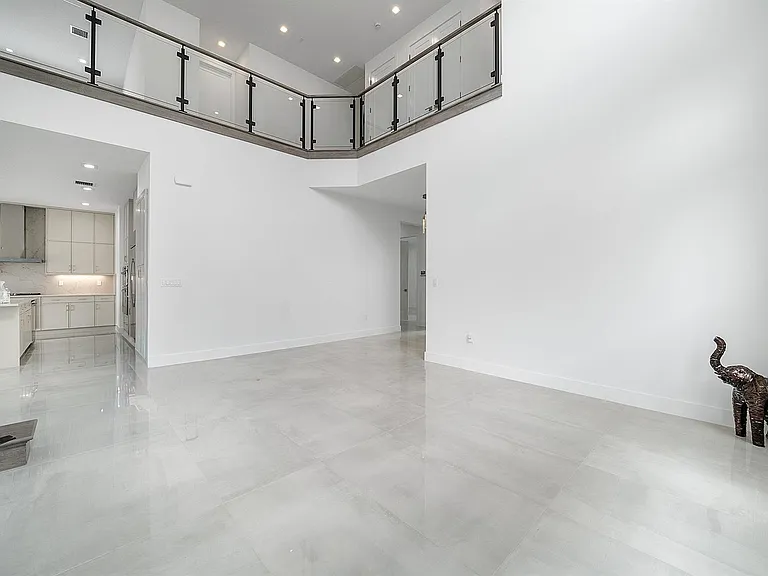 8561 Crystal Downs Ave — Photo 9