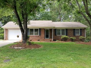 761 Bundaberg Ln, Rural Hall, NC 27045