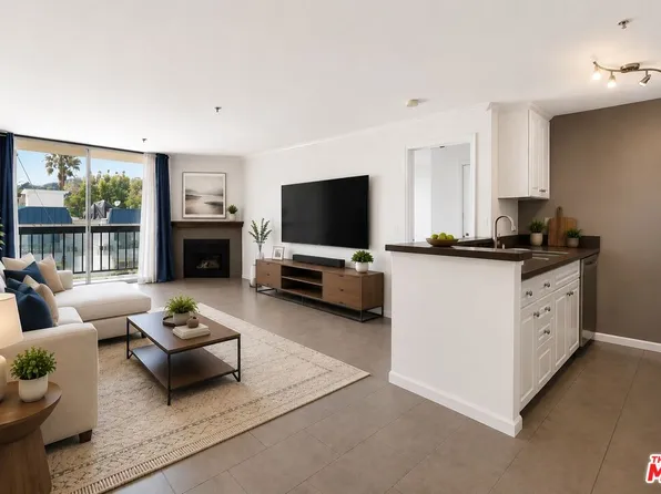 7320 Hawthorn Ave APT 203, Los Angeles, CA 90046