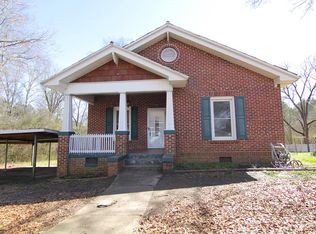 422 Sirrine St, Ninety Six, SC 29666