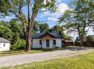 3012 Vanleer Hwy, Charlotte, TN 37036