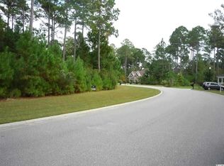 10 Stonington Dr, Murrells Inlet, SC 29576